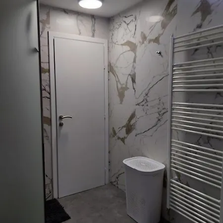 Kiki Apartment